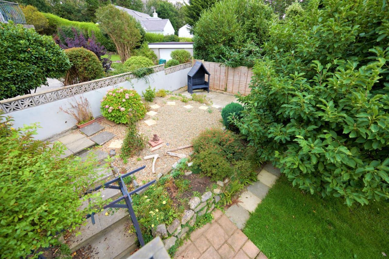 Sea Gem- Beautiful Family Home With Stunning Sea Views & Garden Tenby Exteriör bild
