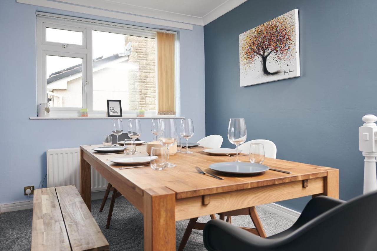 Sea Gem- Beautiful Family Home With Stunning Sea Views & Garden Tenby Exteriör bild